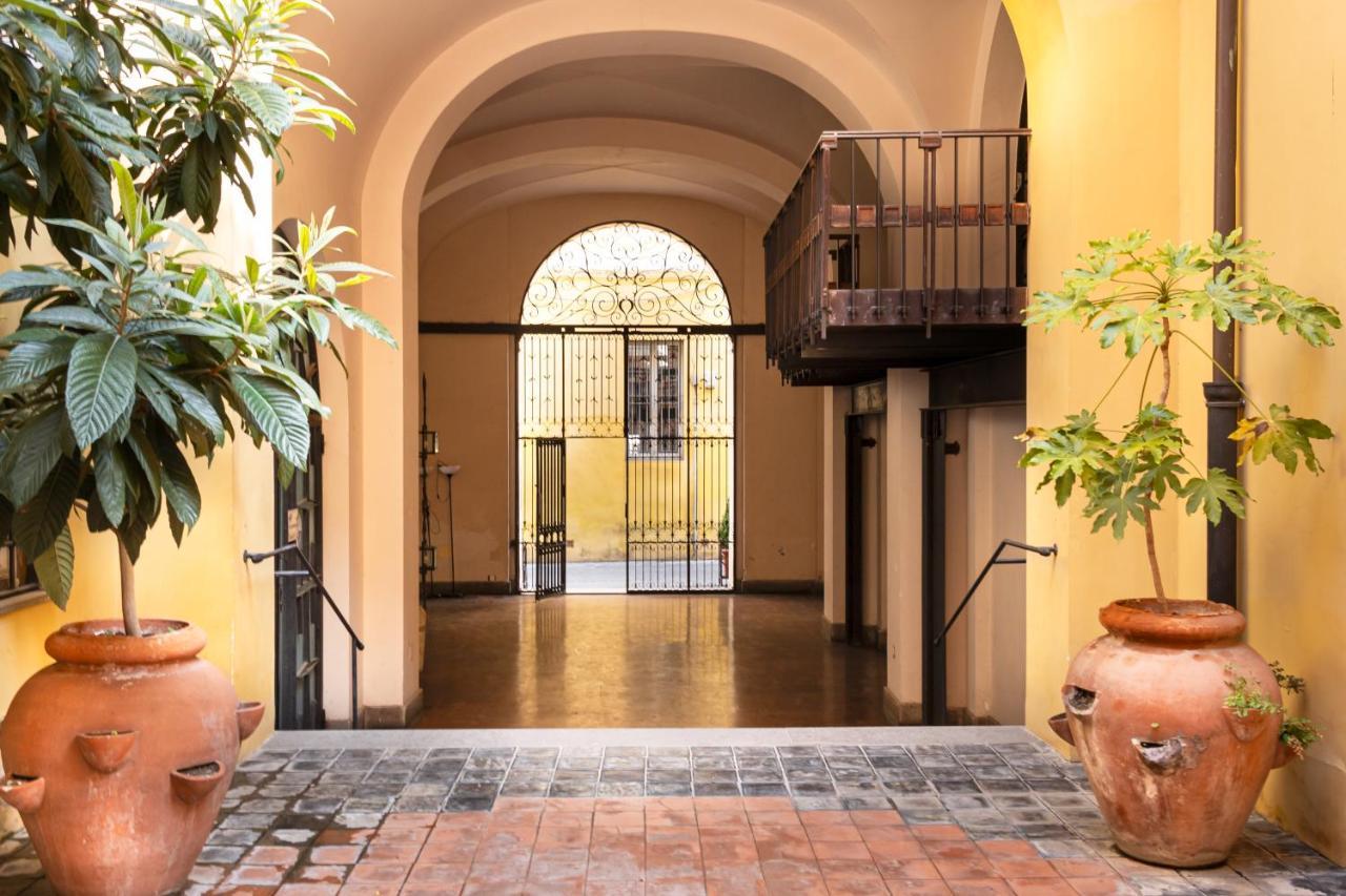 Charme & Chic San Giacomo Roma Exterior foto